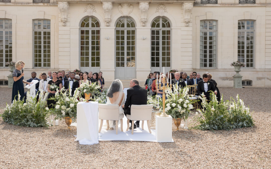 Wedding celebrant in France
